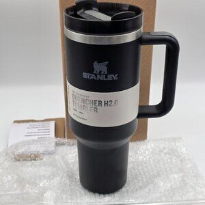 Stanley Black Chrome 40 Oz Quencher Tumbler H2.0 Flow State 40 oz, New